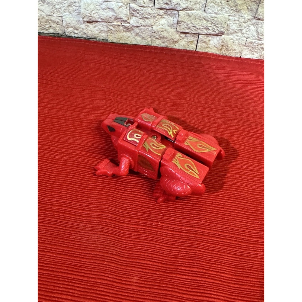 WORLD INVADING REPTILE IGUANA TRANSFORMER ROBOT LH Vintage